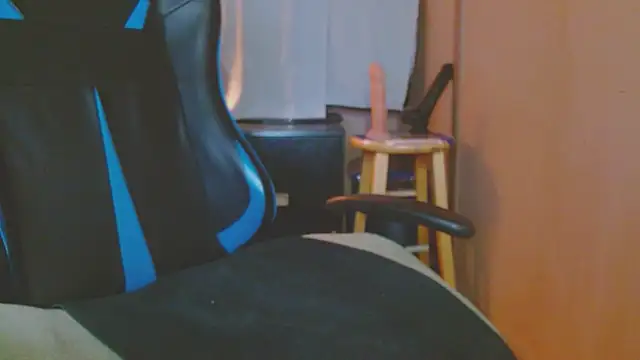 Snapshot of cosmicjones chatting on March 20, 12:22 pm cosmicjones online show from March 20, 12:22 pm