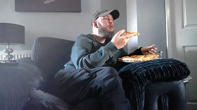 Chubbydan online show from June 10, 5:46 pm