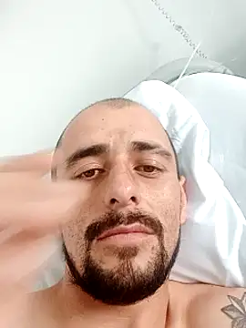 Snapshot of fire_menxxx001 chatting on December 21, 2:58 pm fire menxxx001 online show from December 21, 2:58 pm