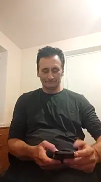 Snapshot of Viause_Kentauelle chatting on February 4, 10:24 pm Viause Kentauelle online show from February 4, 10:24 pm