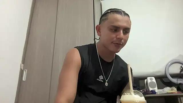 bob petterson online show from October 19, 12:15 am