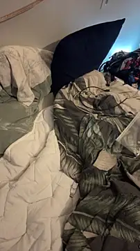 pervy devil online show from April 1, 6:04 am