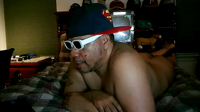 pimpdaddy4ever online show from February 10, 7:26 am