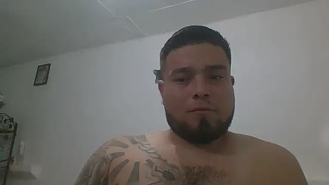 Snapshot of DirtyRcride chatting on October 16, 8:28 pm DirtyRcride online show from October 16, 8:28 pm