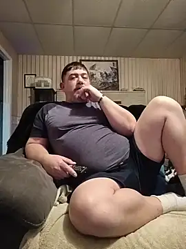 chubbybyguy online show from February 13, 11:48 am