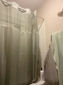 Justfacesit6969 online show from February 5, 8:21 am