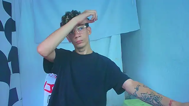 mateodeamjo online show from April 26, 9:22 pm