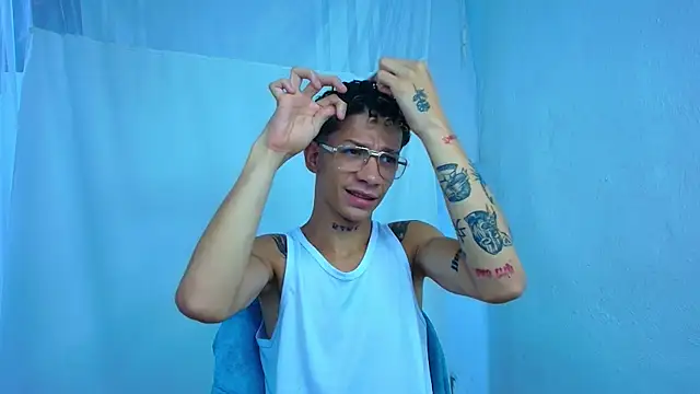 mateodeamjo online show from April 16, 2:33 am