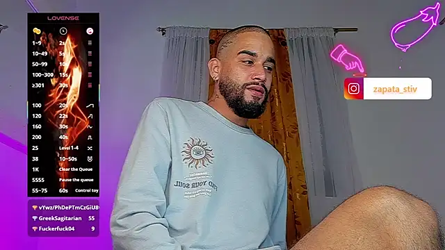 Snapshot of estiben_05 chatting on September 14, 5:37 pm estiben 05 online show from September 14, 5:37 pm