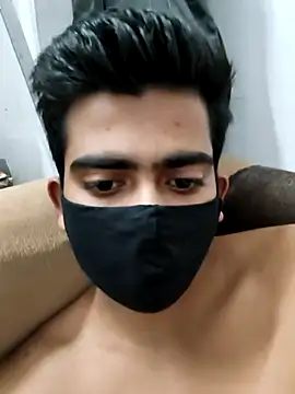 12ashujii online show from April 8, 5:00 pm