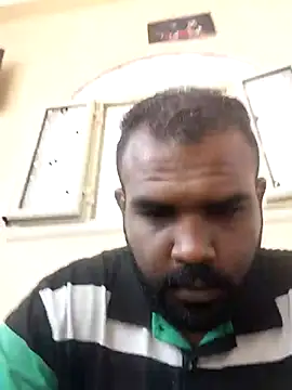 Snapshot of ListedLoin chatting on October 19, 7:22 am ListedLoin online show from October 19, 7:22 am