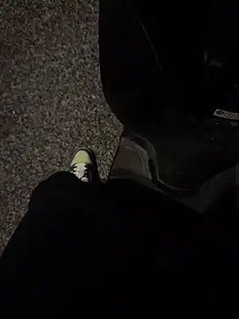 poldooooo online show from November 18, 2:48 am