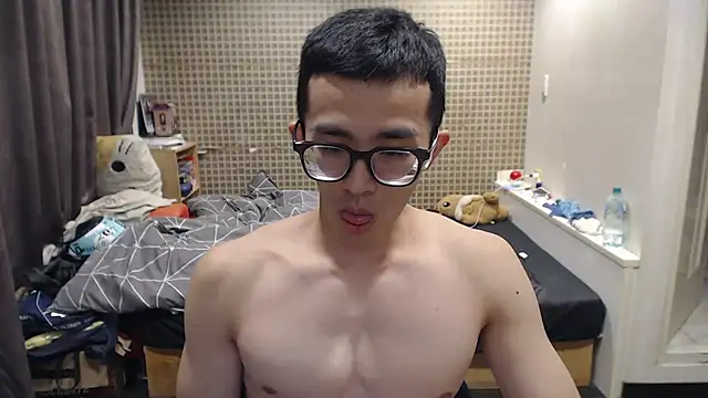 Snapshot of Stevenjt chatting on October 15, 4:47 pm Stevenjt online show from October 15, 4:47 pm
