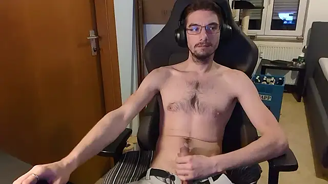 Germanboy9509 online show from March 1, 11:26 pm