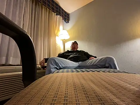 KrixKross online show from December 17, 2:41 am