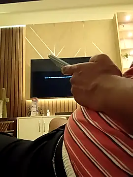 SexyMama boy online show from April 18, 7:40 pm