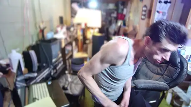 Snapshot of savageconfidence chatting on October 17, 1:37 pm savageconfidence online show from October 17, 1:37 pm