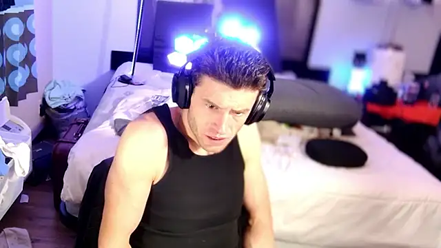 savageconfidence online show from April 27, 9:06 am