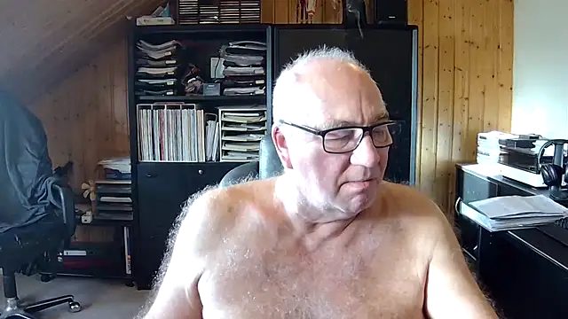 biggandybig online show from January 2, 9:22 am