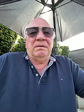 biggandybig online show from May 10, 1:12 pm