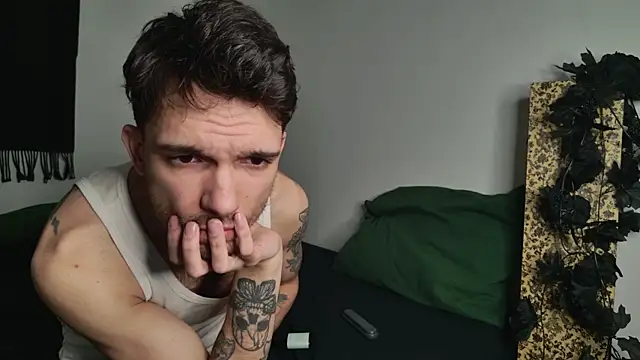 JackDesFeux online show from March 4, 1:23 am