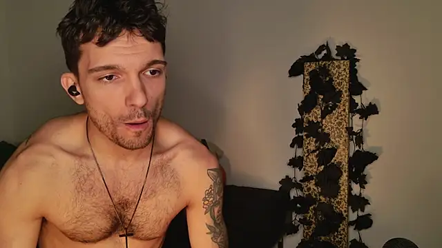 JackDesFeux online show from October 15, 7:49 am