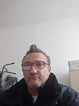 frabsx online show from December 4, 9:51 am