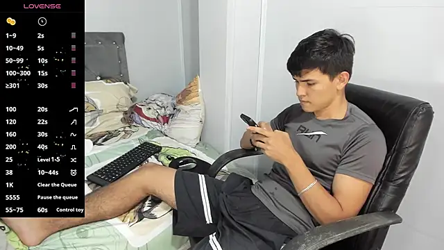 Jacobb Lee online show from January 23, 8:24 pm