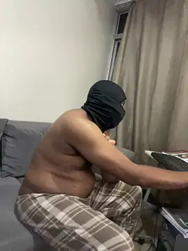 jaytee198610 online show from April 15, 4:29 pm