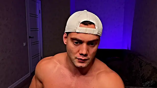 Snapshot of Hasan_Muscle_ chatting on January 6, 8:50 pm Hasan Muscle online show from January 6, 8:50 pm