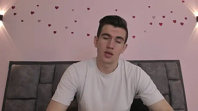 MikaelSlow online show from April 22, 4:08 am