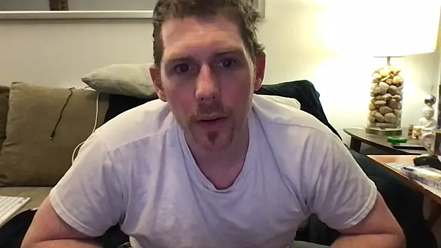 Snapshot of Rock_Pierce chatting on October 6, 10:14 pm Rock Pierce online show from October 6, 10:14 pm