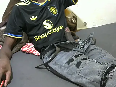 Snapshot of hot_ebonys1 chatting on October 18, 7:08 pm hot ebonys1 online show from October 18, 7:08 pm