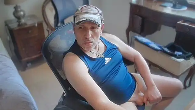 slzypvtpig online show from May 10, 2:18 pm