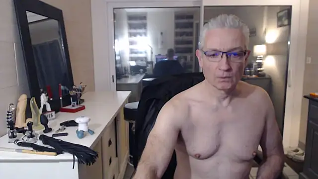 Snapshot of Goduleur69 chatting on January 13, 5:23 pm Goduleur69 online show from January 13, 5:23 pm