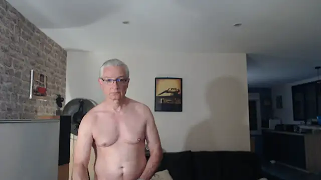 Snapshot of Goduleur69 chatting on October 3, 10:04 pm Goduleur69 online show from October 3, 10:04 pm