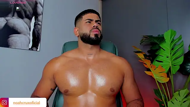 noah crux online show from April 9, 3:15 am