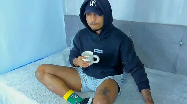 Mateo Reales online show from March 8, 4:09 am