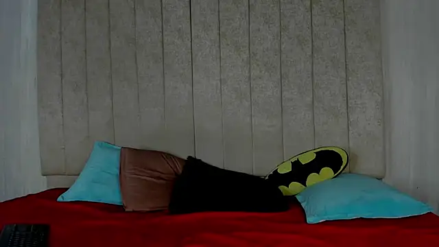 Mateo Reales online show from February 12, 6:36 pm