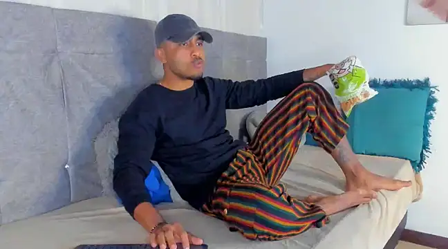 Mateo Reales online show from January 18, 4:08 am