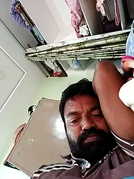 Snapshot of PVNRAO0831 chatting on October 20, 11:25 am PVNRAO0831 online show from October 20, 11:25 am