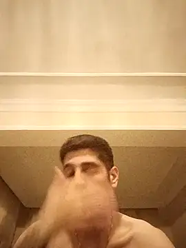 Snapshot of arenn1997 chatting on October 28, 10:34 pm arenn1997 online show from October 28, 10:34 pm