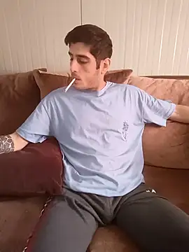 arenn1997 online show from April 23, 12:29 pm