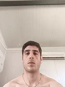 arenn1997 online show from April 26, 1:52 pm