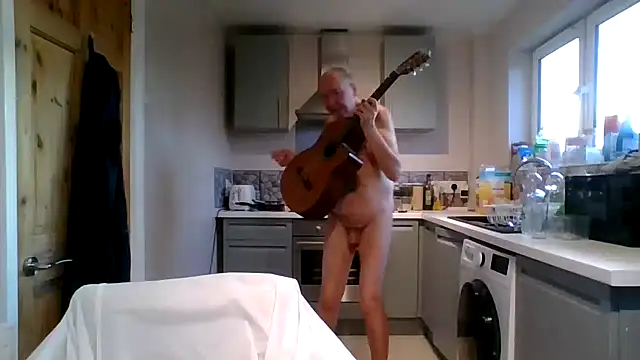 Snapshot of jimmybenido chatting on March 4, 5:24 pm jimmybenido online show from March 4, 5:24 pm