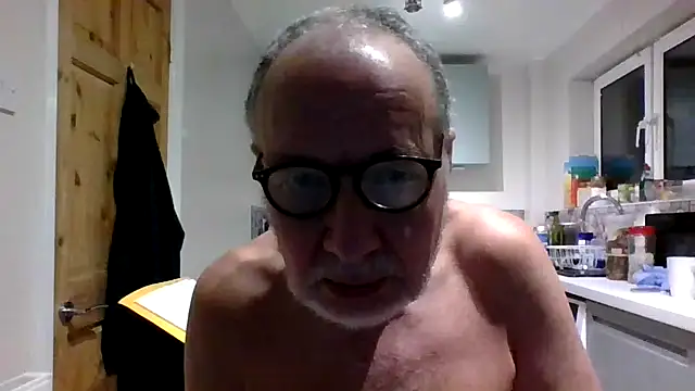 Snapshot of jimmybenido chatting on December 3, 5:23 pm jimmybenido online show from December 3, 5:23 pm