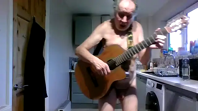 Snapshot of jimmybenido chatting on February 21, 5:31 pm jimmybenido online show from February 21, 5:31 pm