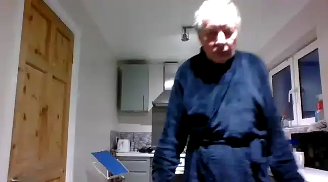 Snapshot of jimmybenido chatting on January 19, 5:07 pm jimmybenido online show from January 19, 5:07 pm