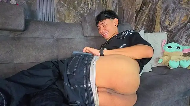 Daviid laidd online show from April 24, 9:06 pm