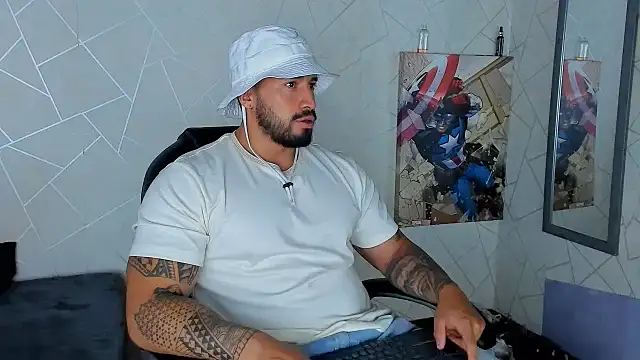 Snapshot of Cristian_Walker chatting on January 12, 1:16 pm Cristian Walker online show from January 12, 1:16 pm